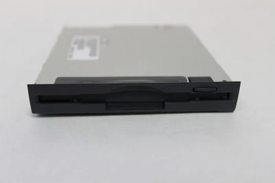 GATEWAY 5500656 1.44MB INTERNAL FLOPPY DRIVE WITH WARRANTY - Image 1 of 4