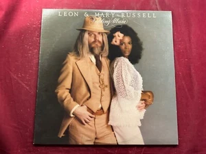 R5-40 LEON AND MARY RUSSELL Wedding Album - 1976 - PA 2943 - Picture 1 of 8
