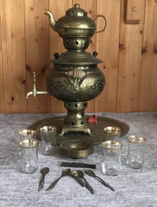 Vintage Large Brass Tea Urn / Samovar 42cm Tall - With Tray And Accessories - Picture 1 of 23
