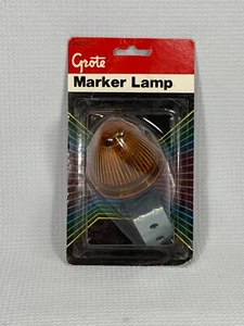Grote 45023-5 Amber Beehive Marker Lens with Mounting Bracket - Bild 1 von 2