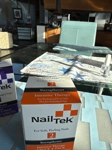 Nail Tek 2 Strengthener Intensive Therapy II For Soft, Peeling Nails 0.5oz - Picture 1 of 2