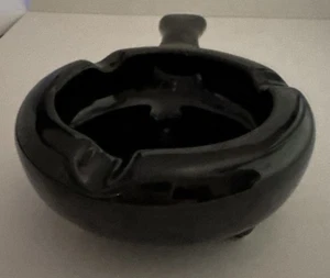 Vintage Ceramic Skillet Shaped 3 Slot Ashtray Approximately 5.5” X 4” X 1.5” - Picture 1 of 8