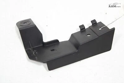 Protector deflector de aire panel trasero derecho Chevrolet Trax 2024 OEM Foto 1 de 4