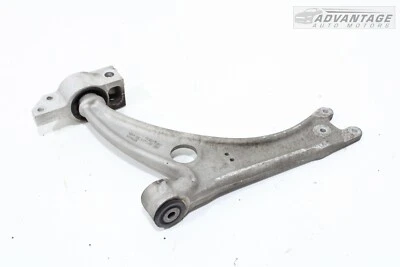AUDI Q3 QUATTRO 2015-2018 BRAZO DE CONTROL INFERIOR LADO DEL PASAJERO DELANTERO DERECHO OEM Foto 1 de 4