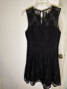 Banana Republic black lace overlay dress size 8 - Picture 1 of 4