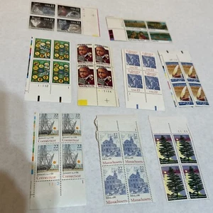 US Stamps 22 CENT Blocks of 4 W/ Plate # MNH (lot 13 File 13 ) - Picture 1 of 6