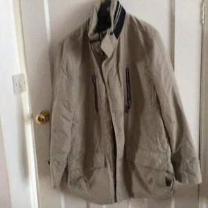 Cabano active beige Lined windproof jacket with hood in collar Pockets Size 40s - Picture 1 of 14