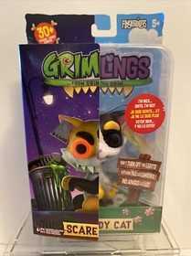 WowWee - Fingerlings Grimlings "Scaredy Cat" From Grin to Grim in Original Pack