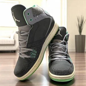 Nike Air Jordan 1 Flight 4 GS Grau/Grün – Leuchtende Sneaker Gr. 42 UK 8 / US 9 - Bild 1 von 10