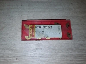 10 NUOVI INSERTI IN CARBURO SANDVIK 009210R52-2 GRADO: 235 - Foto 1 di 3
