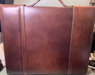 Maletín de Cuero Roma Auténtica Calidad Hecho a Mano en España Cerrable Negocio Foto 1 de 4