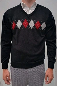 Club Room Male Size M Black Knit Sweater Argyle Gray Red V-Neck Made In China - Picture 1 of 9