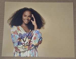Tika Sumpster Hand Signed 8x10 Photo - Picture 1 of 1