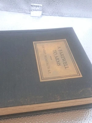 A FAREWELL TO ARMS- Ernest Hemingway 1929 edition Hardback - Image 1 of 4