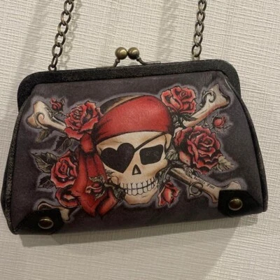 Isabella Fiore Designer Shoulder Bag Cross Bag Skull Print Purse Chain Strap - Image 1 of 4