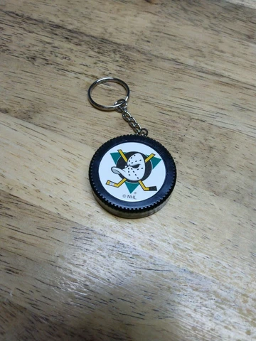 Plastic Hockey Puck NHL Keychain Anaheim Ducks Cover