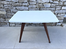table basse vintage en bois années 60