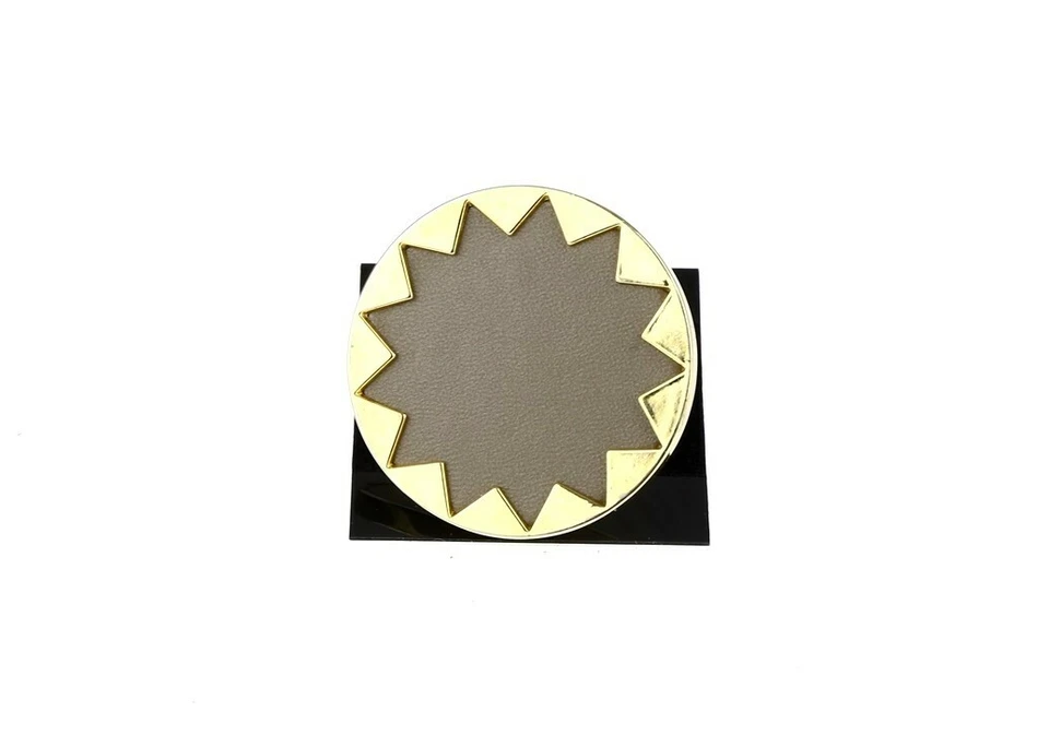 Anillo House of Harlow 122002 Cuero Genuino Sunburst Talla 7 $48 Foto 1 de 2