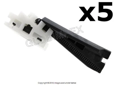 Mercedes w210 (1996-2003) Drip Rail Moulding Clip GENUINE NEW (5) + Warranty - Image 1 of 2