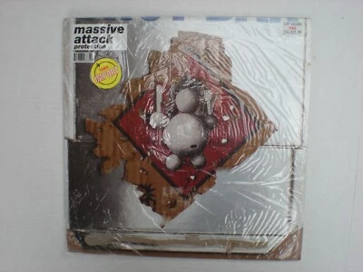 Massive Attack lp Protection 1994 UK Wild Bunch Circa  7243 8 39883 1 0 - Image 1 of 4