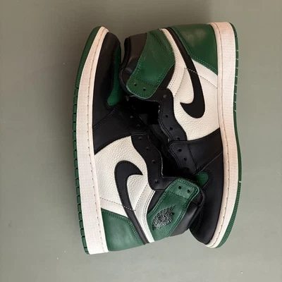 Talla 13 - Jordan 1 Retro Alto OG Verde Pino 2018 555088-302 Foto 1 de 4