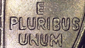 1976 D half dollar, DDR EPU & Independence - Picture 1 of 4
