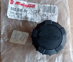 Malaguti Tappo serbatoio Benzina A Vite Ciak Cod.09203000 - Foto 1 di 2