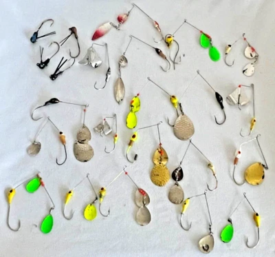 🍒 Vintage Handmade? Metal Fishing Lures Spinner Propeller Medium Hooks LOT 🍒 - Image 1 of 4