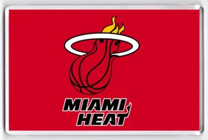 MIAMI HEAT BASKETBALL SOUVENIR GESCHENK NEUHEIT 1 KÜHLSCHRANKMAGNET  - Bild 1 von 2