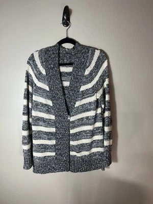 Cárdigan grande con botones a rayas Eddie Bauer para mujer Foto 1 de 4