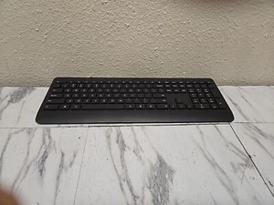 Microsoft 1738 Wireless DESKTOP keyboard (900) -KEYBOARD ONLY, No USB DONGLE. - Picture 1 of 4