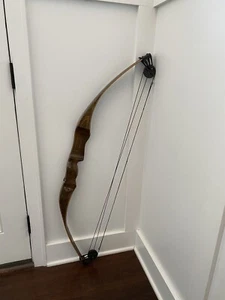 Vintage Ben Pearson Recurve Bow Model 210 200 Estate Find NICE FREE SHIPPING !! - Picture 1 of 14