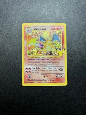 Charizard 4/102 Celebrations: Classic Collection Holo - Image 1 of 2