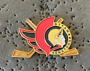 Ottawa Senators Crossed Sticks NHL Hockey Pin - Bild 1 von 2