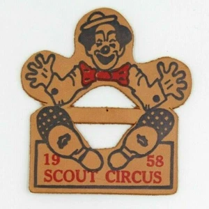 Vintage 1958 Scout Circus Leather Neckerchief Slide Boy Scouts BSA Clown - Bild 1 von 2