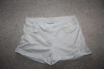 Ladies New Look Size 12 Linen Shorts Good Condition - Image 1 of 3