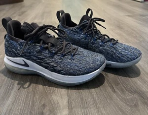 Nike Lebron 15 - Picture 1 of 7