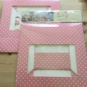 2 X Pretty 12 X Cup cake Gift Box With Inserts Pink Vintage Tea Party BNIP - Picture 1 of 8