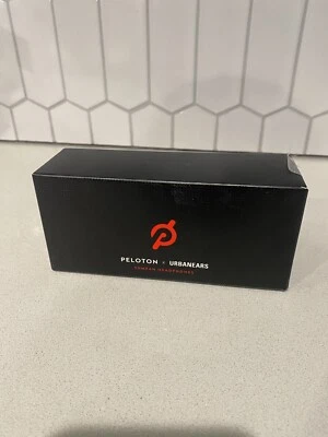 Auriculares Peloton x UrbanEars Sumpan, Nuevos, Caja Abierta. Foto 1 de 3
