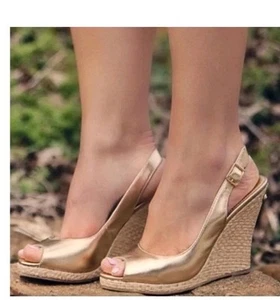 Lilly Pulitzer Women's Metallic Gold Leather Kristin Raffia Wedge Sandals Sz 9M - Picture 1 of 8