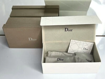 Nuevo conjunto de estuche para gafas de sol Dior - caja, bolsa, paño de limpieza y tarjeta Foto 1 de 4