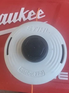 NEW Genuine STIHL AutoCut 27-2 String Trimmer Head (Standard) 4002-820-2310 OEM - Picture 1 of 4