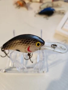 VINTAGE REBEL DEEP CRANK R FISHING LURE - Picture 1 of 7
