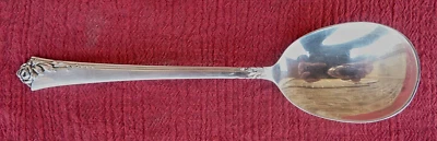 Oneida Heirloom锦缎玫瑰纯银6 1/8英寸光滑碗糖勺 — 第 1/3 张图片