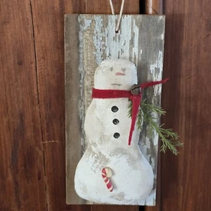 Primitive Christmas Snowman on Old Barn Wood Board Handmade OOAK - Picture 1 of 4