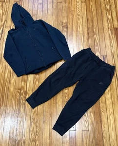 Nike Sportswear Tech Fleece Black Tracksuit Men’s Size Large - Picture 1 of 4