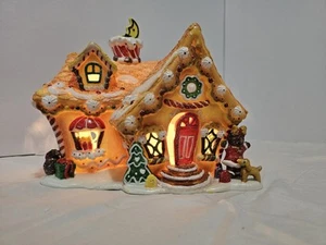 O'Well Gingerbread Sugarplum Valley Deluxe Porzellan Weihnachtshaus Mond 2001  - Bild 1 von 11