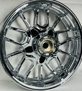 Indian INDIAN Pursuit chrome Wheel REAR 1523500-653 OEM 2020 -24 Rim EXCHANGE - Foto 1 di 24