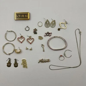 Jewelry LOT - Repurpose & Upcycle - As Is - Lot #20 - Picture 1 of 11