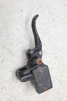 ГЛАВНЫЙ ЦИЛИНДР СЦЕПЛЕНИЯ 1986 HONDA V30 MAGNA VF500C  - Изображение 1 из 4